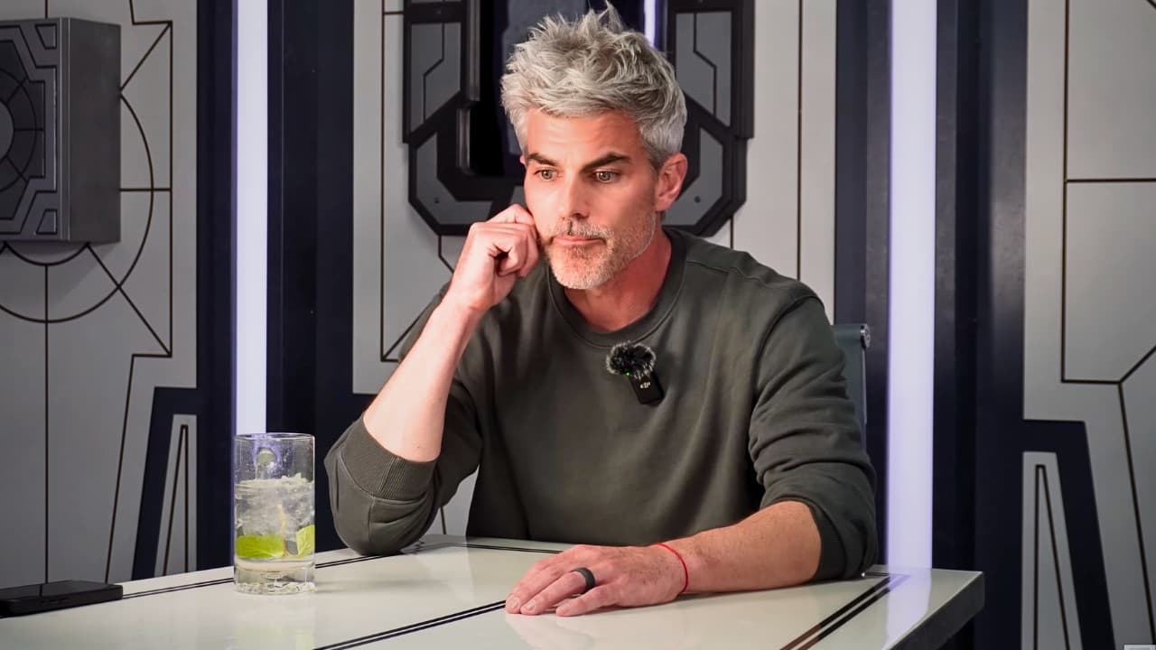 Jeff recording a Beast Games podcast episode